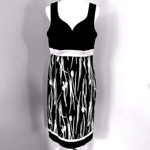 White House Black Market Sheath Dress Tulip Print Sleeveless Classic Women 8 NWT